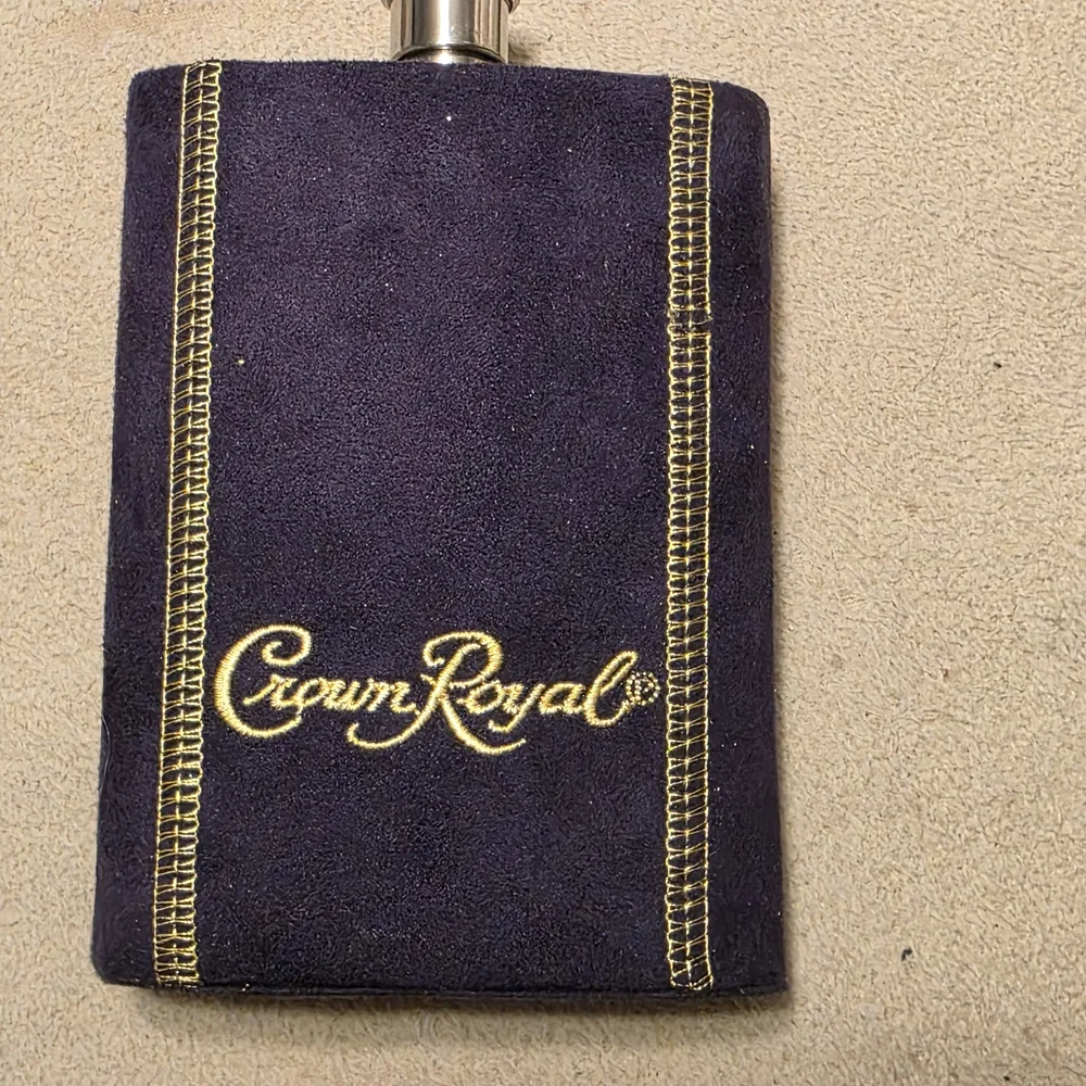 Crown Royal Stainless Steel 8oz Hip Flask w/ Purple Suede Sleeve